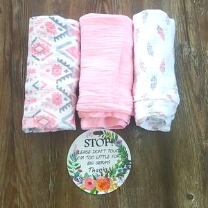 Swaddle bundle and car seat sign